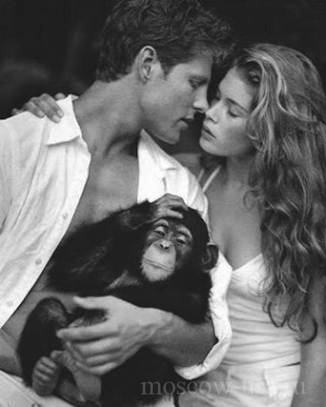 Даутцен Крёз модель Abercrombie на фото с обезьяной