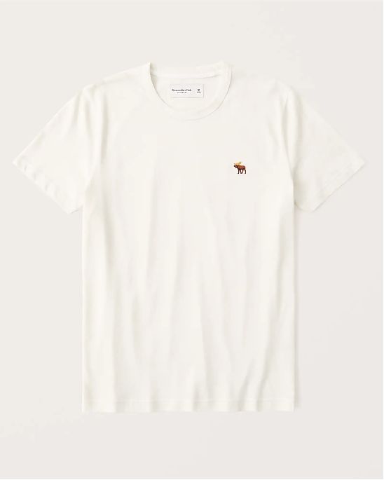 Moscow USA предлагает вам купить футболку Abercrombie Fitch бежевого цвета с фирменным лого в виде лося на груди. Модель 05805. Доставка по России, Москве и области, самовывоз