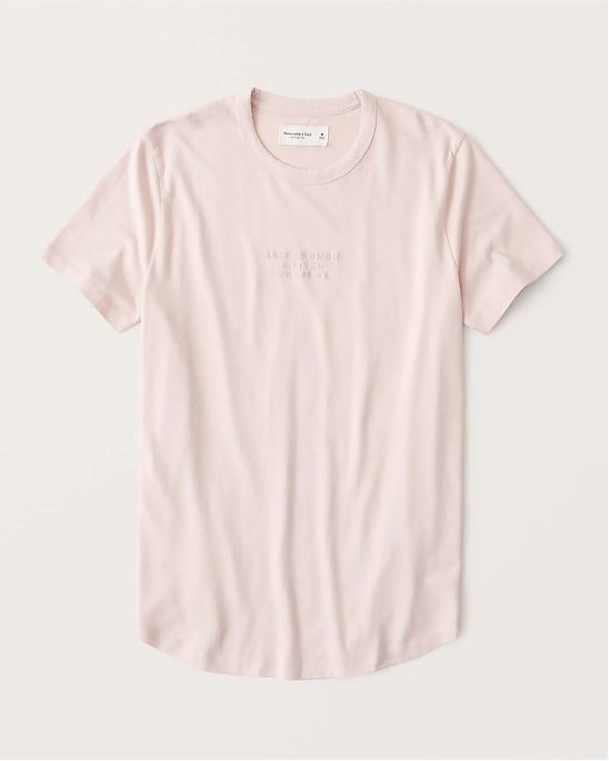 Moscow USA предлагает вам купить футболку Abercrombie Fitch розового цвета с нашитой надписью. Модель 05492. Доставка по России, Москве и области, самовывоз