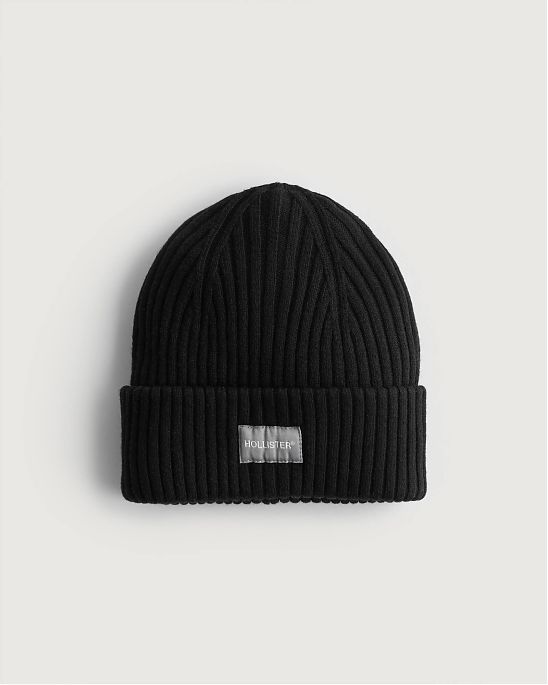 Moscow USA предлагает вам купить ребристую мужскую шапку Hollister черного цвета с логотипом. Модель 06710. Доставка по России, Москве и области, самовывоз.