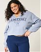 Moscow USA предлагает вам купить женский свитшот Hollister Oversized Gameday синего цвета с V-вставкой у горла и графическим рисунком. Модель 07946. Бесплатная доставка по России, Москве и области, самовывоз.