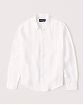 Moscow USA предлагает вам купить классическую рубашку Abercrombie Fitch белого цвета с нагрудным карманом. Модель 05067. Доставка по России, Москве и области, самовывоз
