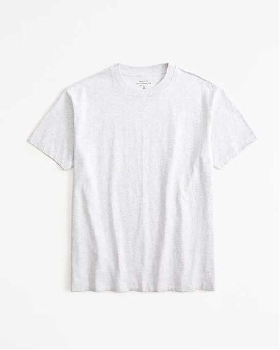 Женская серая футболка Abercrombie & Fitch oversize из мягкого премиального хлопка с гладкой отделкой. Оригинал. Бесплатная доставка и примерка по России.