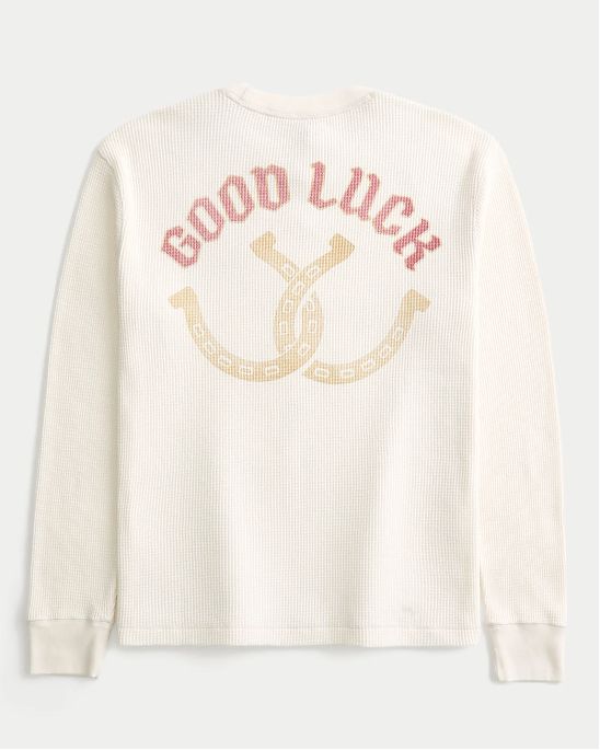 Мужская термофутболка Hollister кремового цвета с графикой Good Luck и принтом 98. Оригинальная модель 08155, бесплатная доставка и примерка по России.
