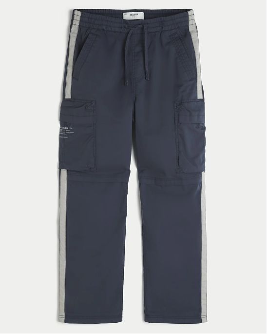 Мужские карго-брюки Hollister с объёмным кроем, поясом на шнурке, карманами и логотипом. Оригинальная модель, бесплатная доставка и примерка по России.