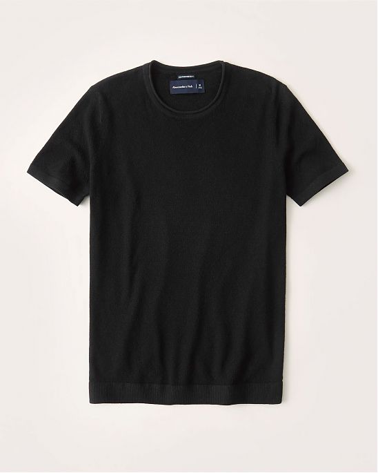 Moscow USA предлагает вам купить футболку Футболка Abercrombie Fitch черного цвета. Модель 05495. Доставка по России, Москве и области, самовывоз