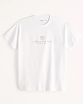 Moscow USA предлагает вам купить футболку Футболка Abercrombie Fitch белого цвета с нашитым лого. Модель 06442. Доставка по России, Москве и области, самовывоз