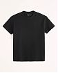 Мужская базовая футболка Abercrombie & Fitch Relaxed Essential расслабленного кроя с круглым вырезом, черного цвета. Оригинальная модель, бесплатная доставка и примерка по России.
