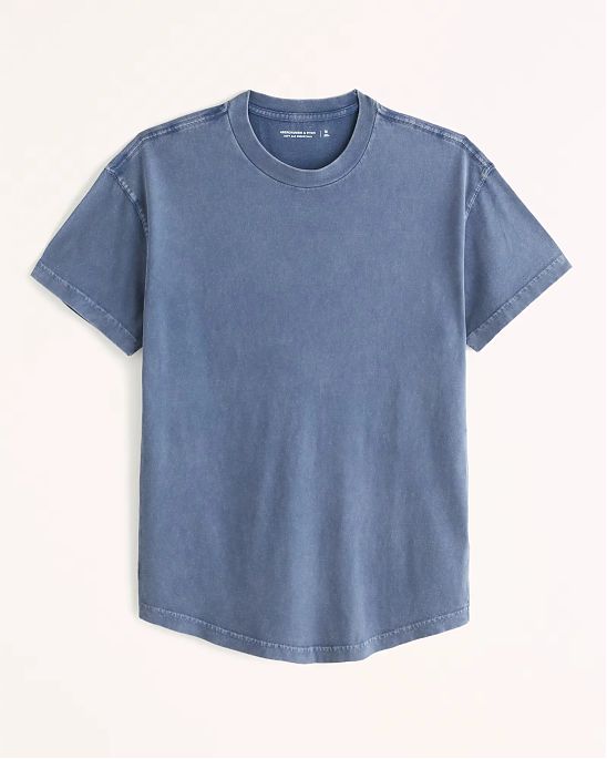 Moscow USA предлагает вам купить винтажную футболку Abercrombie Fitch синего цвета с изогнутым краем. Модель 06965. Доставка по России, Москве и области, самовывоз