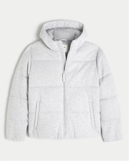Мужская куртка Hollister из мягкого флиса со стегаными секциями, капюшоном и карманами. Оригинальная модель 08157, бесплатная доставка и примерка по России.