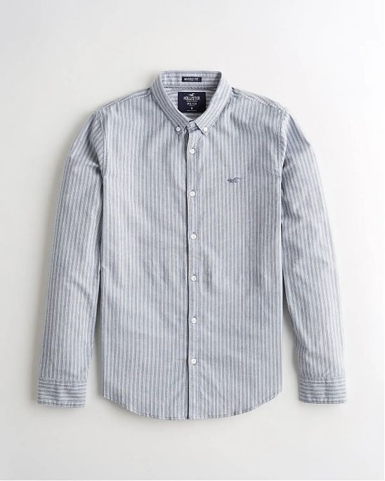 Moscow USA предлагает вам купить классическую рубашку Hollister синего цвета в белую вертикальную полоску. Модель 04434. Доставка по России, Москве и области, самовывоз