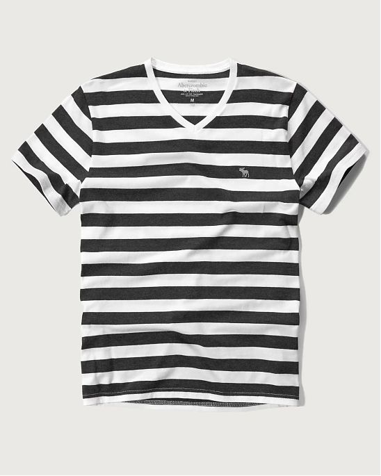 Moscow USA предлагает вам купить футболку Abercrombie Fitch белого цвета в черную полоску с v-образным вырезом и лого. Модель 02076. Доставка по России, Москве и области, самовывоз