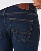 Moscow USA предлагает вам купить джинсы Hollister Straight Jeans темно-синего цвета с небольшими потертостями. Модель 07590. Доставка по России, Москве и области, самовывоз.