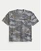 Мужская футболка Hollister серого камуфляжного цвета с логотипом на груди и спине. Оригинальная модель 08211, бесплатная доставка и примерка по России.
