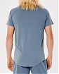 Moscow USA предлагает вам купить футболку Hollister синего цвета с нашивкой. Модель 06699. Доставка по России, Москве и области, самовывоз.