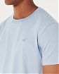 Moscow USA предлагает вам купить мужскую футболку Hollister голубого цвета с логотипом 07091. Доставка по России, Москве и области, самовывоз.