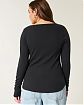 Женская футболка Hollister черного цвета с v-образным воротом на пуговицах. Модель 07771. Бесплатная доставка по России, Москве и Области от Moscow USA